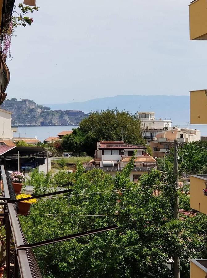Giori Bed & Breakfast Giardini Naxos Exterior foto